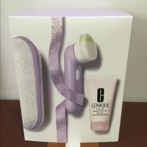 NIB Clinique Sonic Brush Set